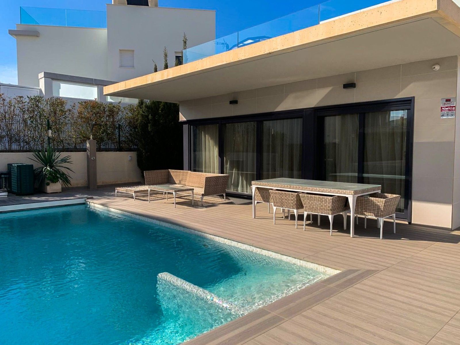 Terrassa de Casa adosada en venda en Orihuela amb Calefacció, Jardí privat i Terrassa