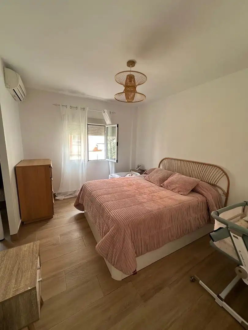 Habitación de Piso en venta en Utrera
