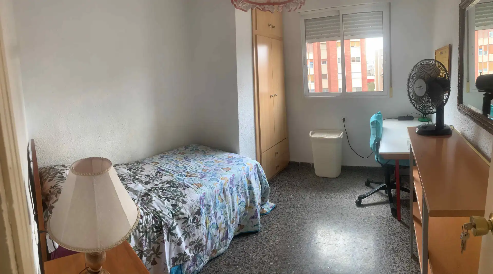 Bedroom of Apartments for sale in Murcia  with Storage room, Furnished and Balcony