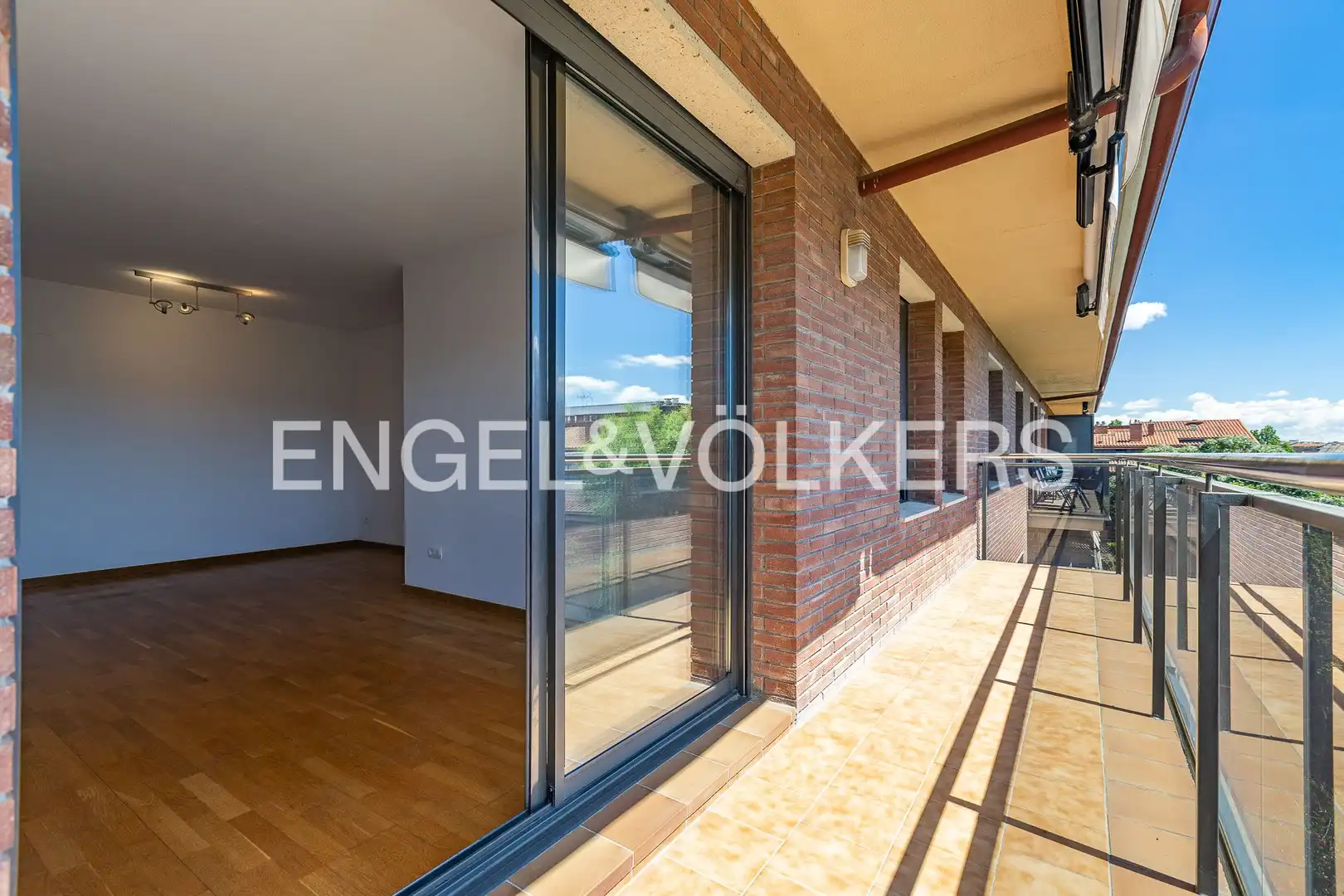Terrace of Flat for sale in Sant Cugat del Vallès  with Heating, Private garden and Parquet flooring
