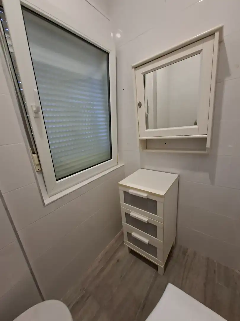 Baño de Piso en venta en Pravia con Calefacción, Trastero y Amueblado