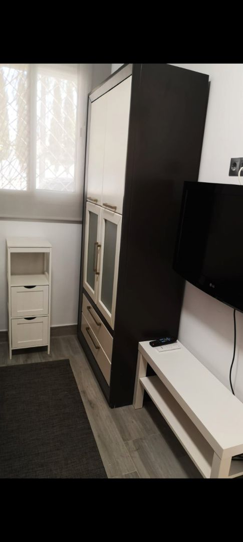 Kitchen of Flat to rent in  Sevilla Capital  with Furnished