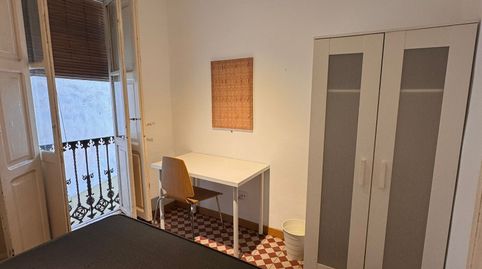 Photo 3 of Room in Carrer de Quart, 83, El Botànic, Valencia Capital