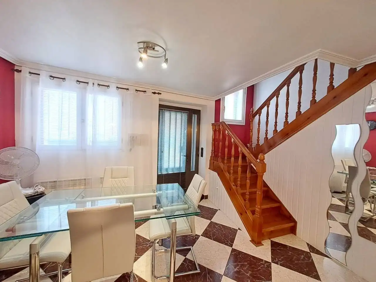 Casa adosada en venta en Cardeñajimeno con Calefacción y Parquet