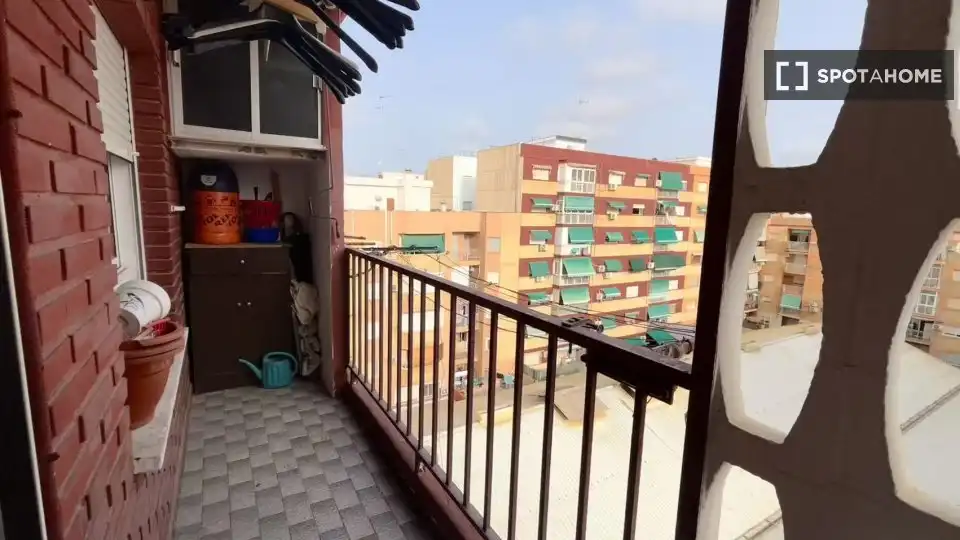 Balcony of Flat for rent in Valencia  with Air Conditioner, Heating and Furnished