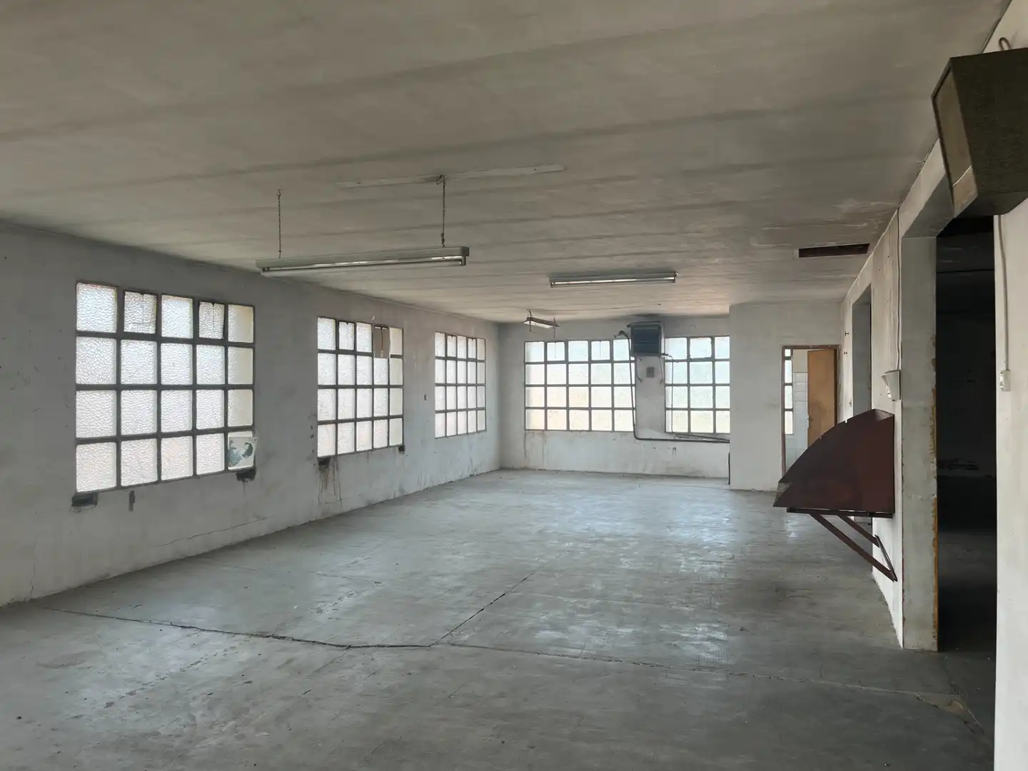 Mixed residential with lift for sale in Carrer Joan Serras, imagen 13