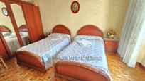 Bedroom of Flat for sale in Burgos Capital