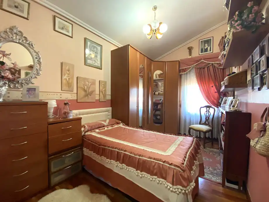 Habitación de Casa o chalet en venta en Alegría-Dulantzi con Calefacción, Jardín privado y Parquet