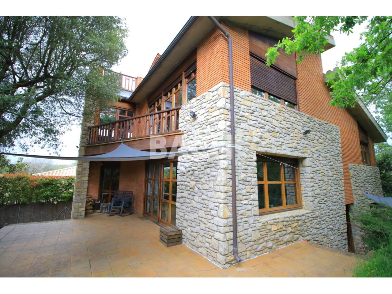 Vista exterior de Casa o xalet en venda en Taradell amb Calefacció, Jardí privat i Parquet