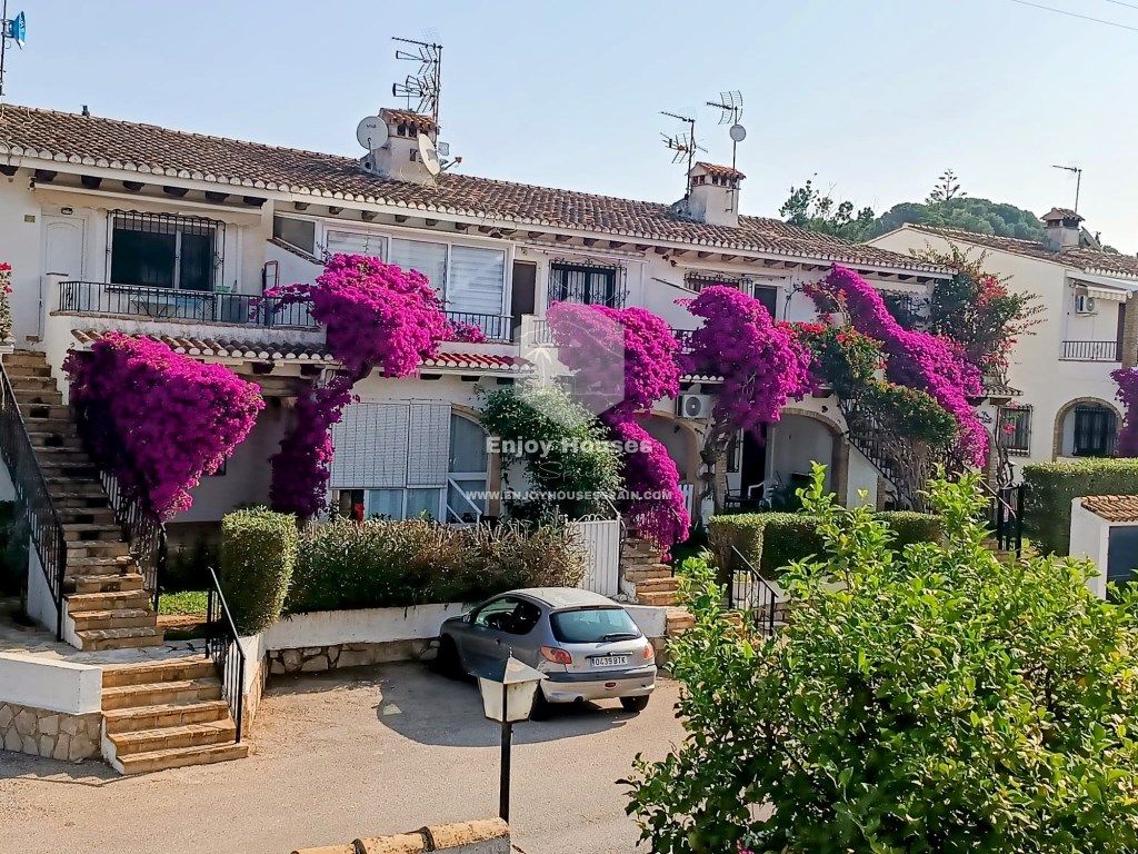 Casa o xalet en venda a Las Rotas / Les Rotes