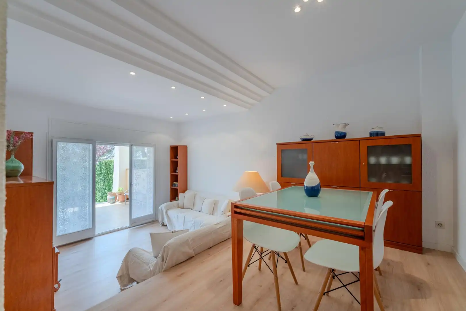 Wohnzimmer von Erdgeschoss zur Miete in Castell d'Aro, Platja d'Aro i s'Agaró mit Klimaanlage, Heizung und Privatgarten