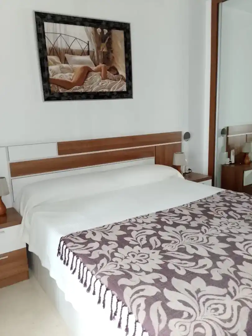 Bedroom of Apartments for rent in Juzgados - Plaza de Toros