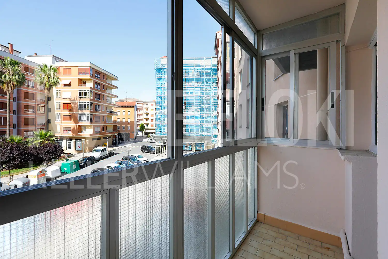 Flat with terrace for sale in Luis de Uranzu Kalea, imagen 8