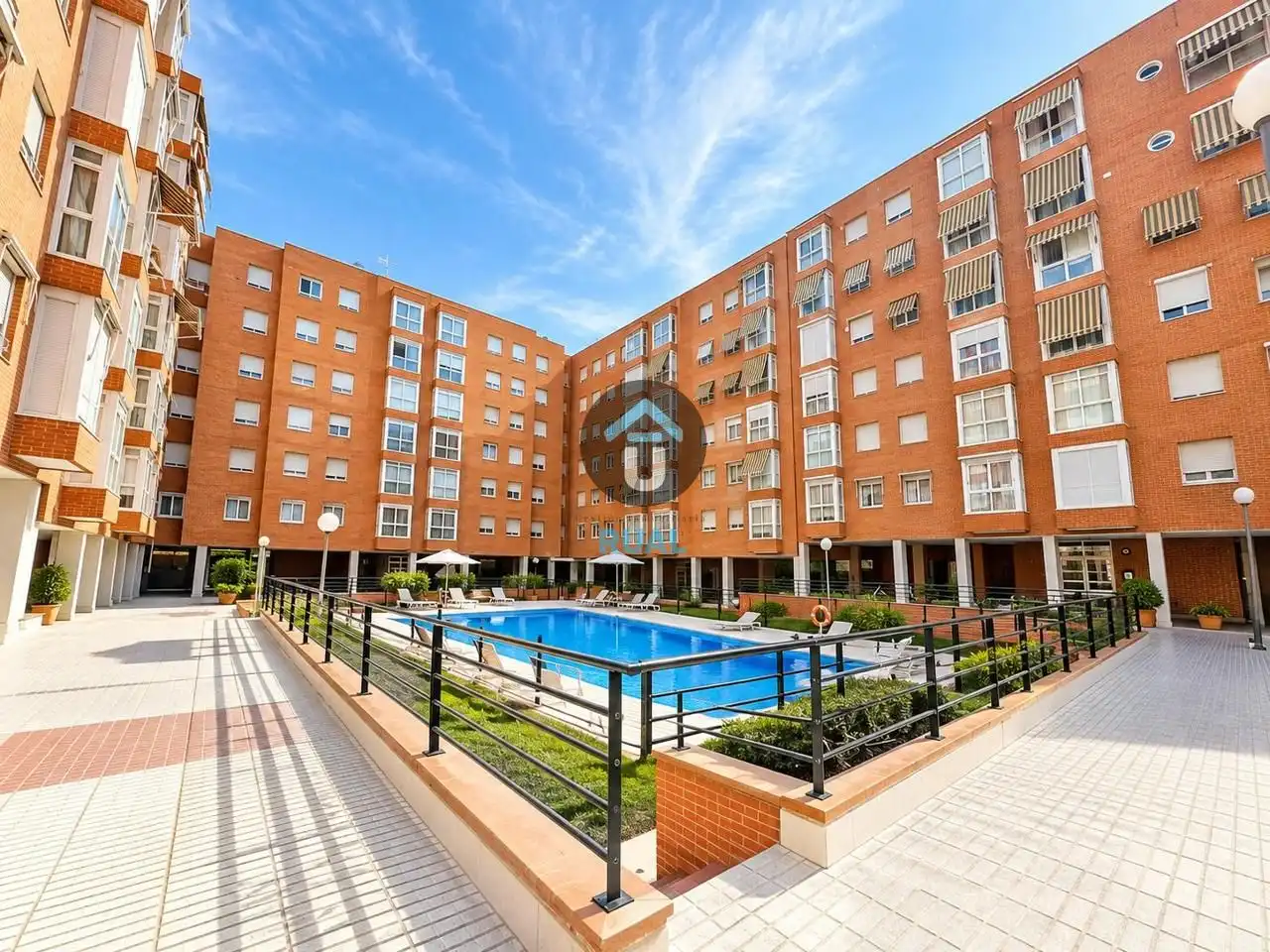 Appartamento con piscina in affitto a Calle de Ladera de los Almendros