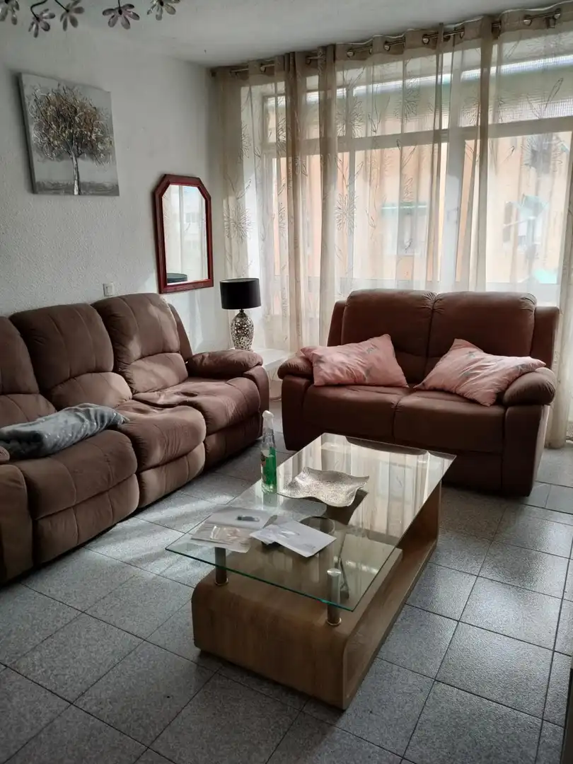 Living room of Apartments for share in Alicante / Alacant  with Furnished, Oven and Washing machine