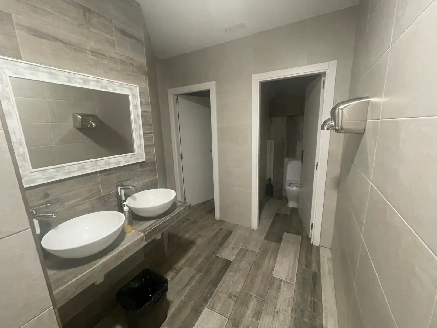 Local comercial en venta en Calle de Francisco Aritio, imagen 43