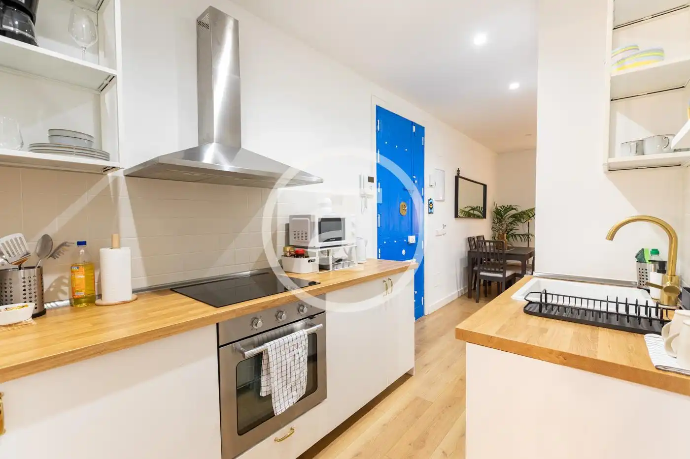 Flat for rent in Calle de Alberto Bosch, Jerónimos