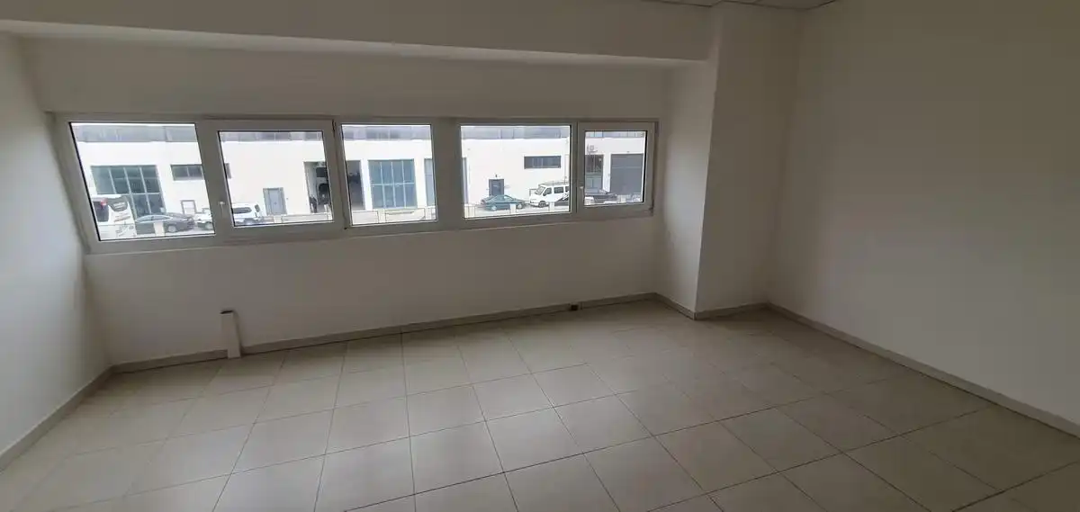 Nau industrial en venda en Torrelaguna