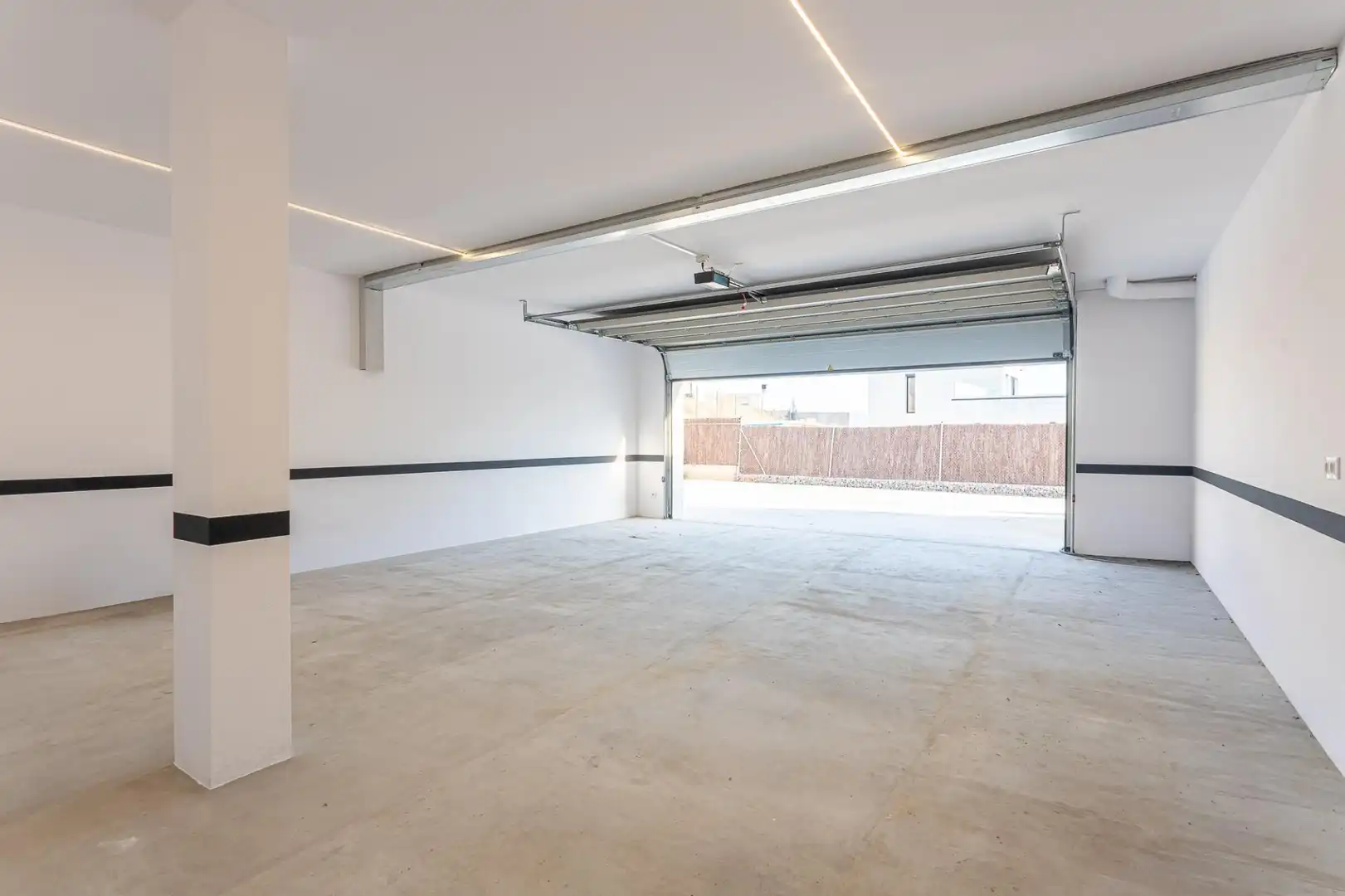Casa o chalet de alquiler en Sant Esteve Sesrovires con Calefacción, Jardín privado y Parquet