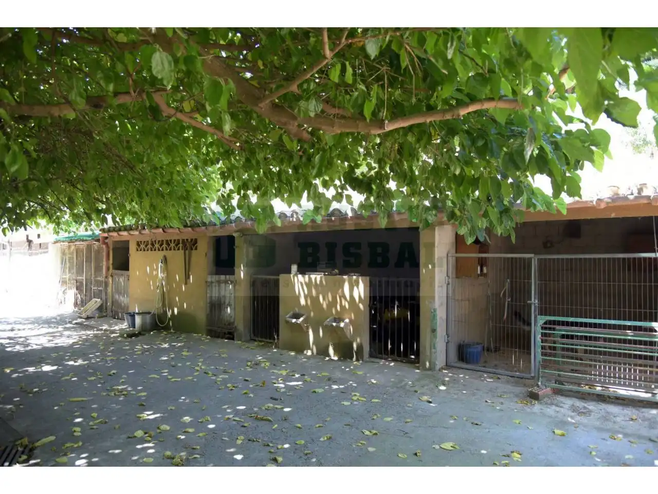 Vista exterior de Finca rústica en venda en Tordera amb Calefacció i Piscina