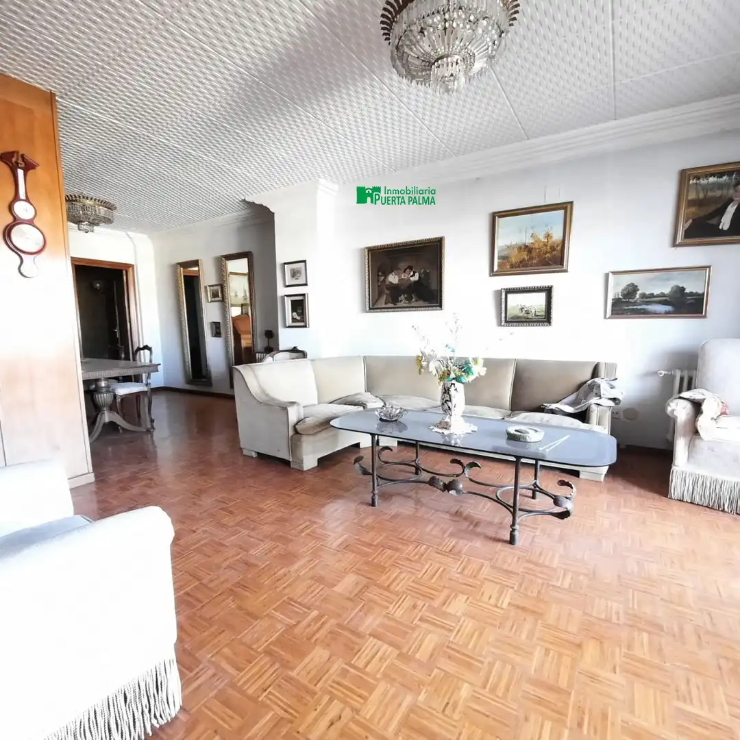Wohnung mit Aufzug zum Verkauf in Casco Antiguo, imagen 4