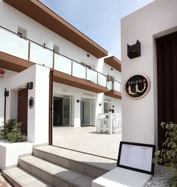 Local comercial en venta en Pueblo - Urbanizaciones, imagen 2