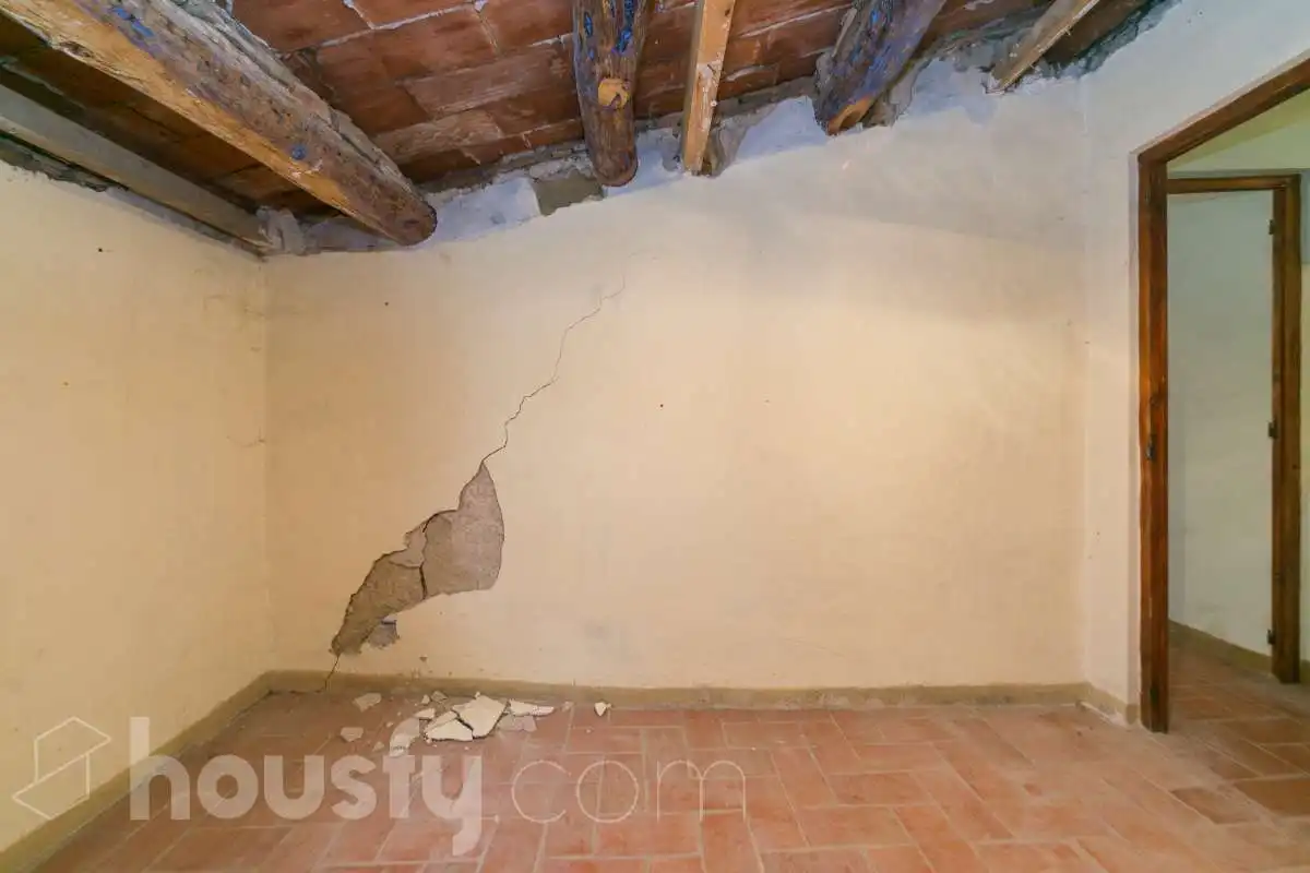 Houses for sale in Sant Martí de Tous  with Terrace and Balcony