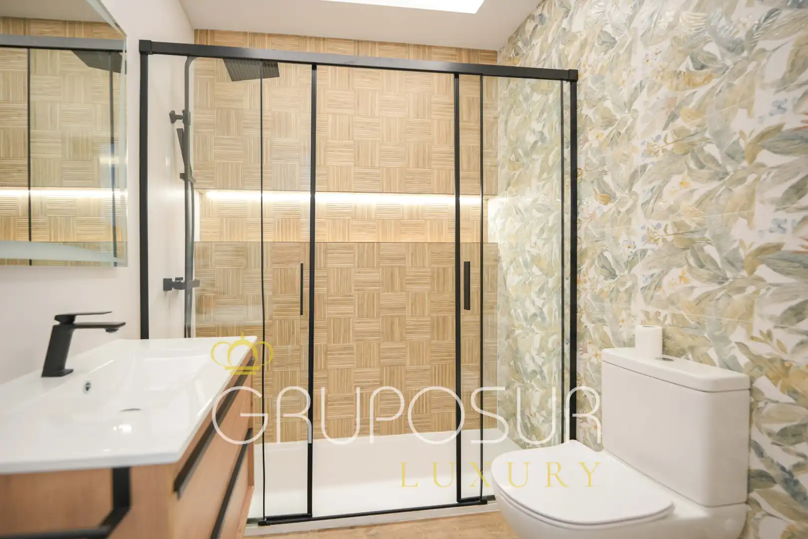Baño de Casa o chalet en venta en Valladolid con Aire acondicionado, Calefacción y Jardín privado