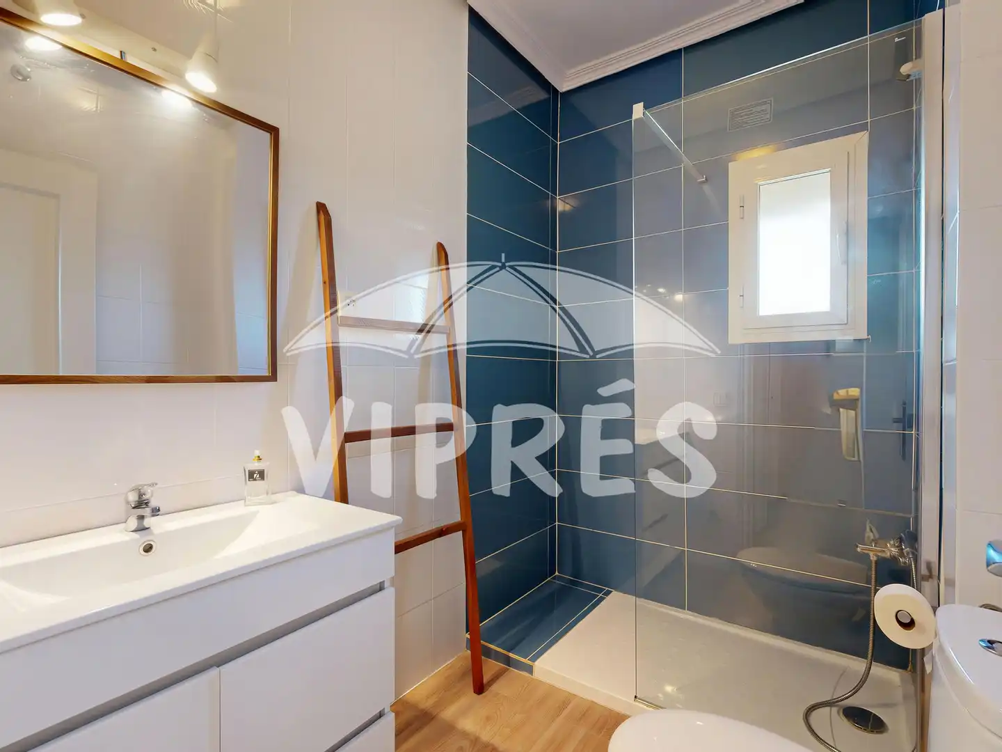 Baño de Piso en venta en Mérida con Amueblado