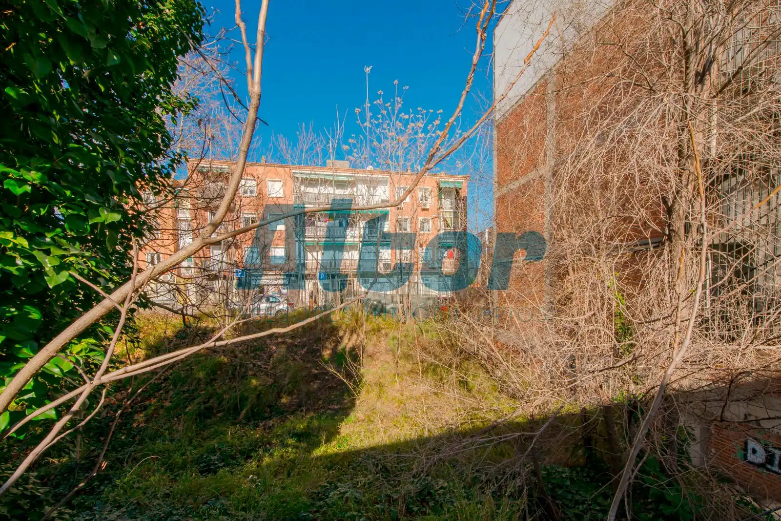Terreno en venta en LEOPOLDO CALVO SOTELO, Estación