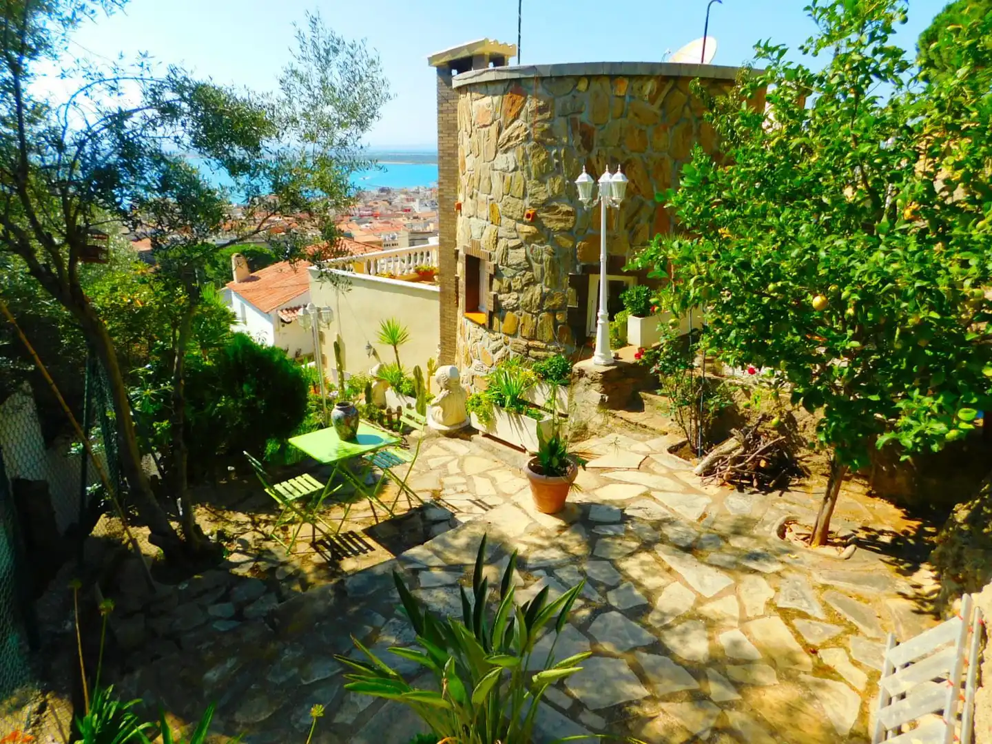 Terrassa de Casa o xalet en venda en Roses amb Aire condicionat, Jardí privat i Terrassa