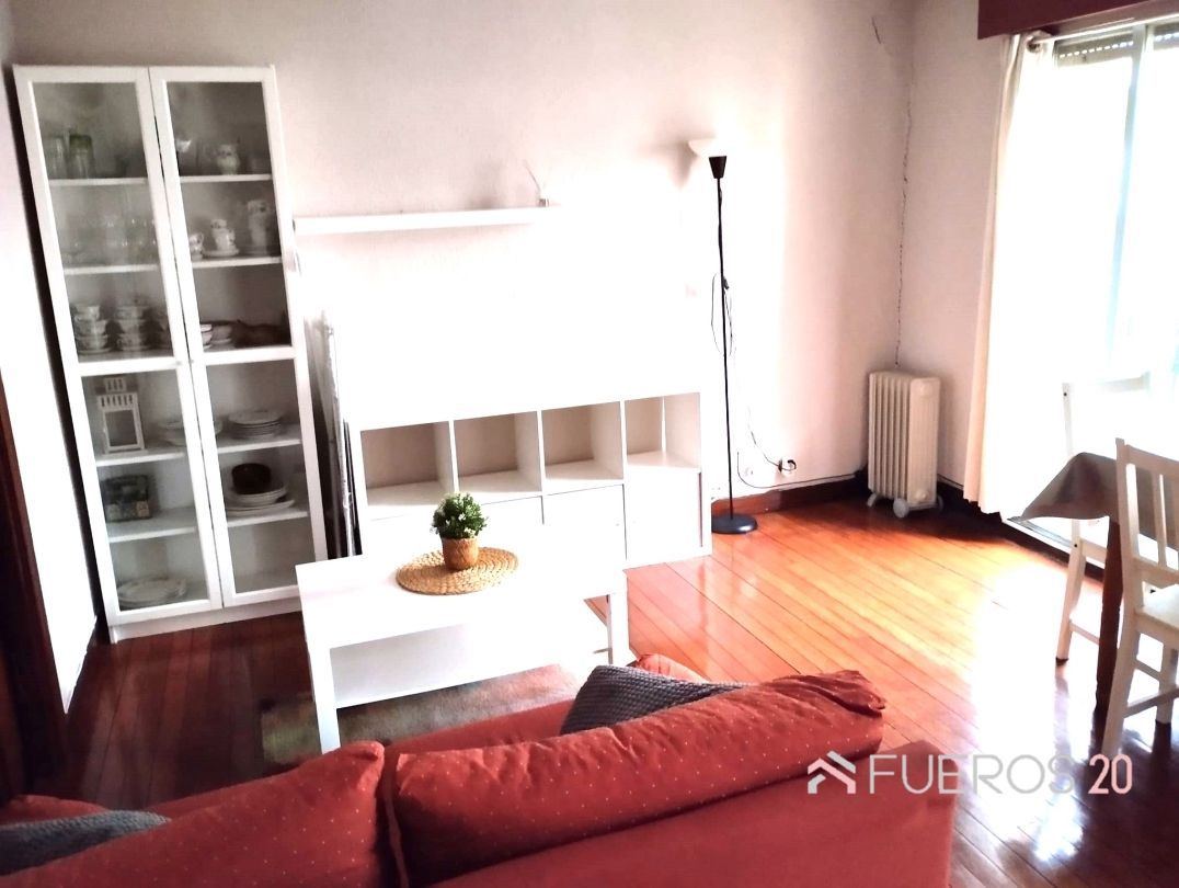 Living room of Apartment for sale in Barakaldo   with Heating and Furnished