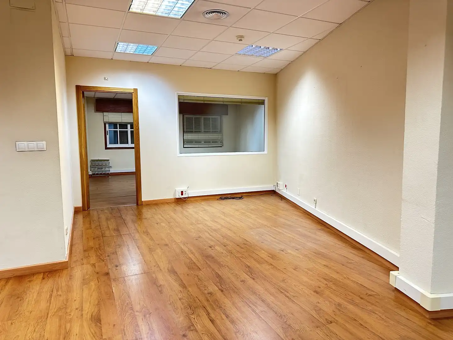 Local comercial de lloguer a N/A, imagen 12