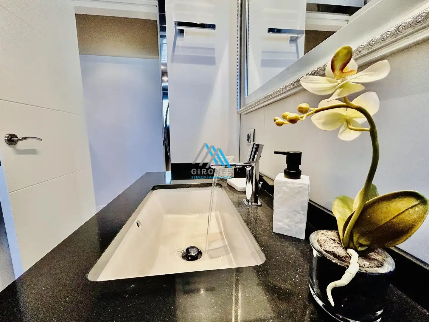 Apartamento con ascensor en venta en Passeig del Mar, imagen 32