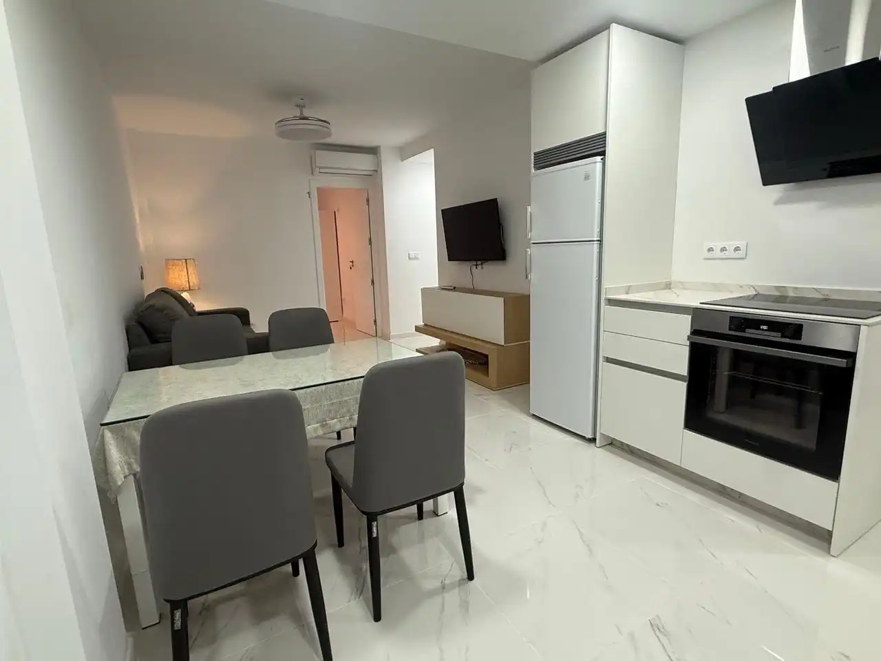 Cocina de Piso de alquiler en Córdoba con Aire acondicionado, Calefacción y Amueblado