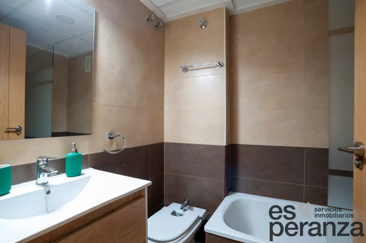 Apartamento con ascensor en alquiler en Calle embajador inocencio arias, imagen 12