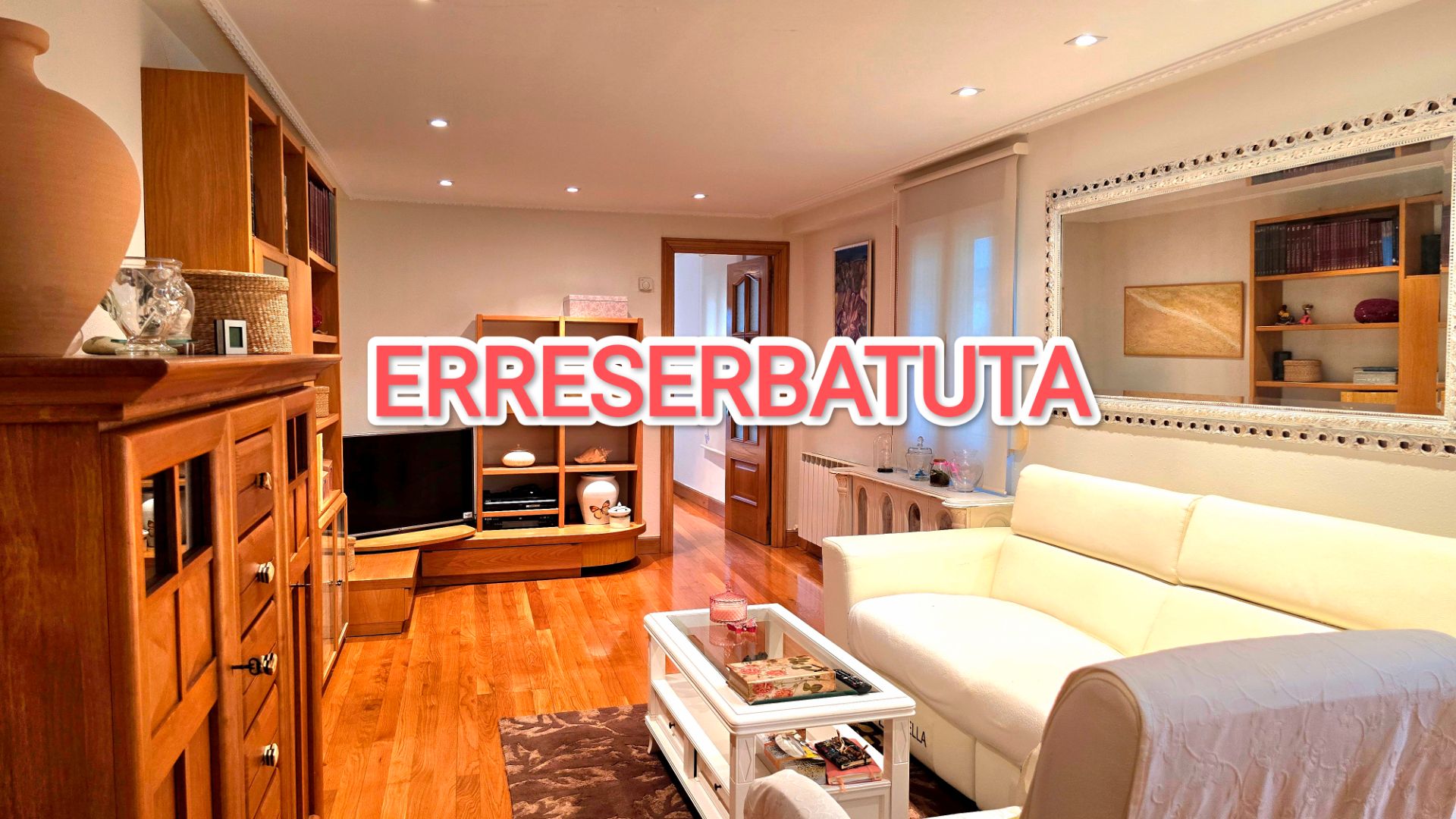 Flat for sale in Donostia - San Sebastián   with Heating, Furnished and Balcony
