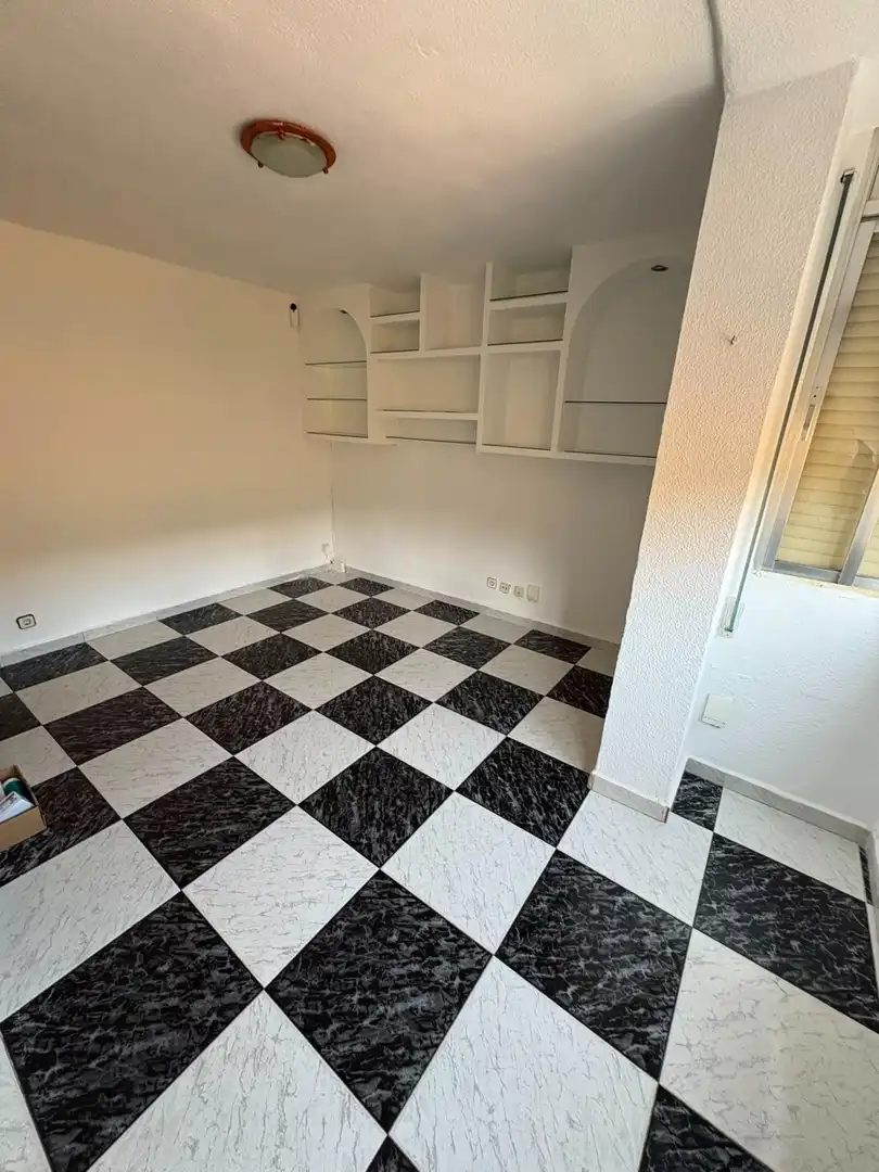 Flat for sale in San Blas, imagen 2