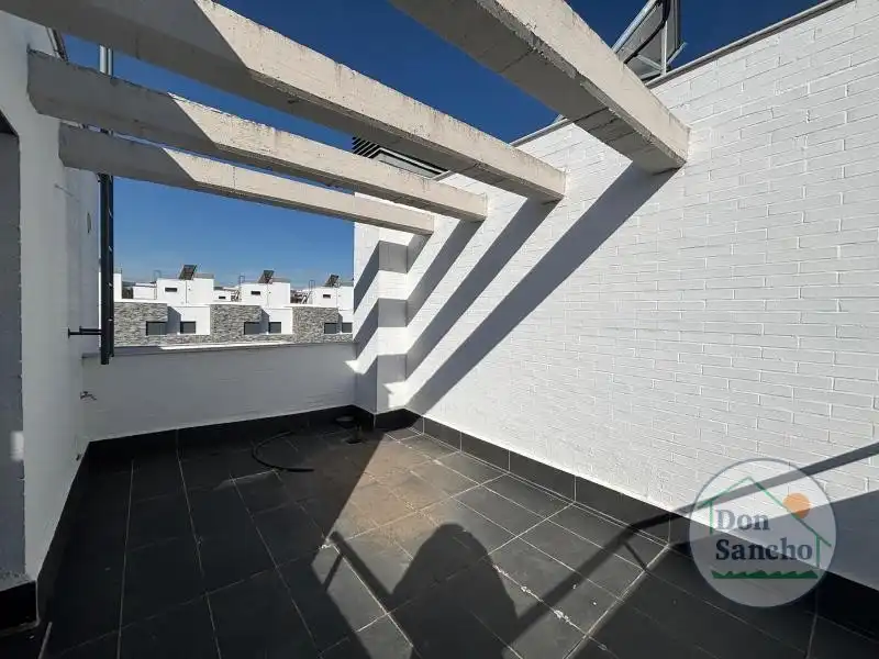 Casa adosada en venda a Aranzana