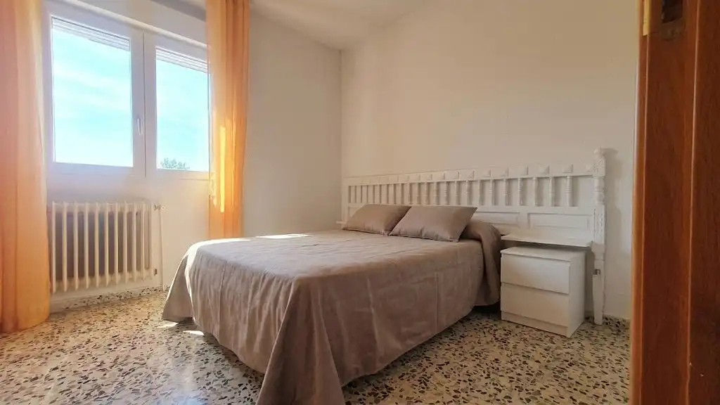 Dormitori de Casa o xalet en venda en Valdemorillo amb Calefacció, Jardí privat i Terrassa
