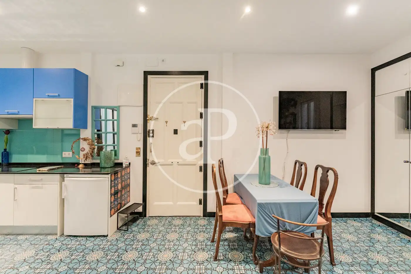 Comedor de Piso en venta en Madrid con Calefacción y Amueblado