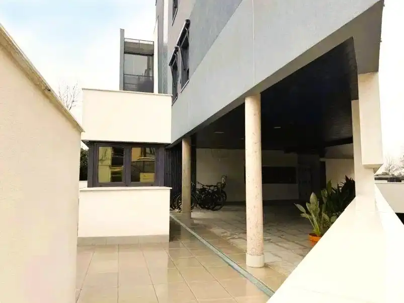 Vista exterior de Piso en venta en Las Rozas de Madrid con Aire acondicionado, Calefacción y Parquet