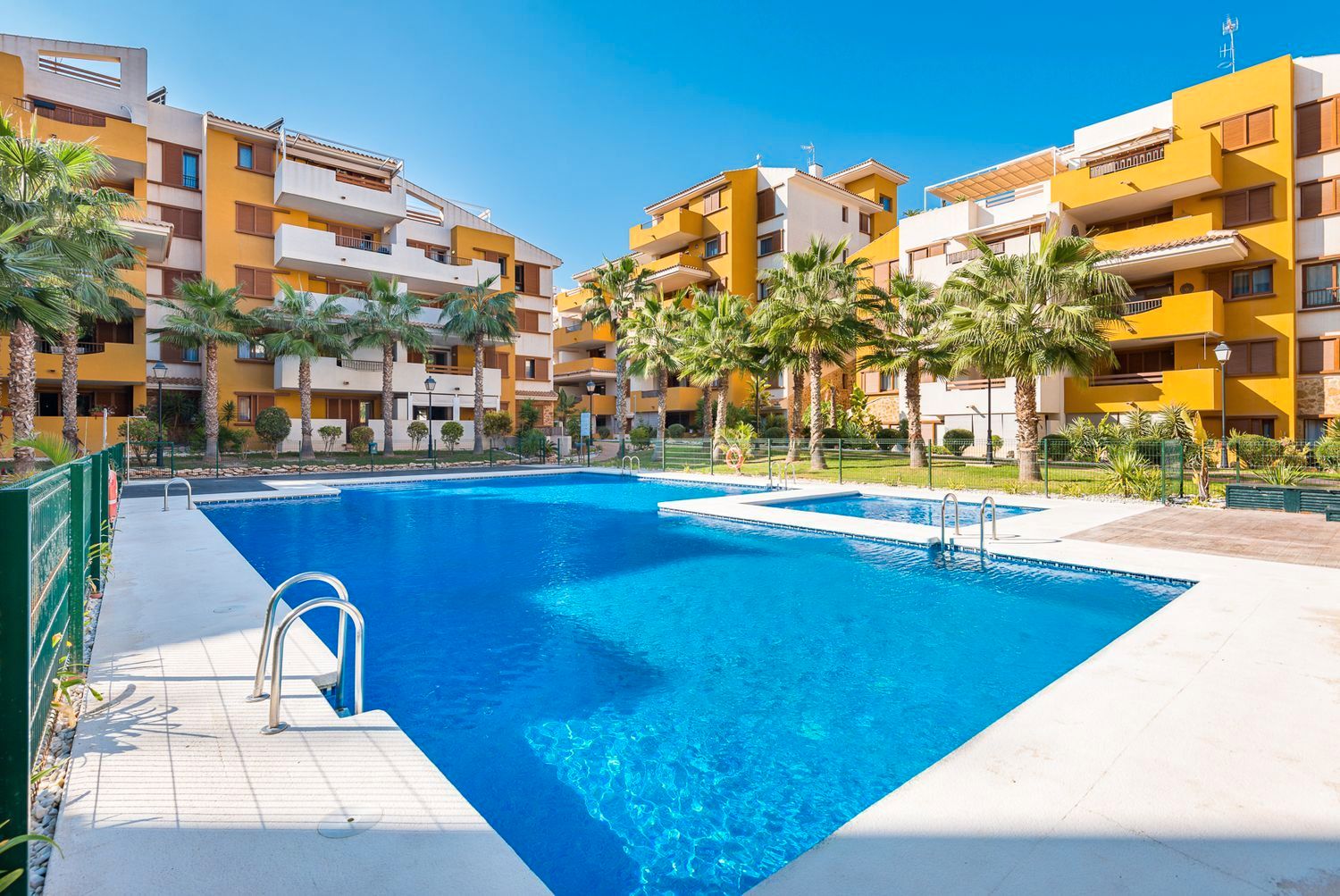 Piso en venta en Calle Ciclón, 8, Punta Prima