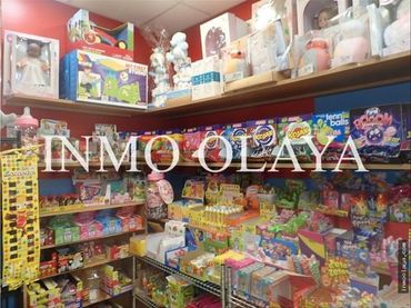 Local comercial en venda a Estruch - Eixample