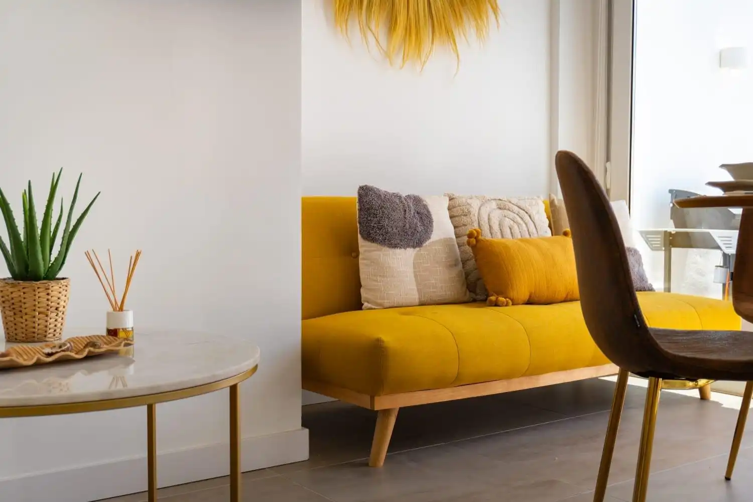 Sala de estar de Casa adosada en venta en Benalmádena con Aire acondicionado, Calefacción y Terraza