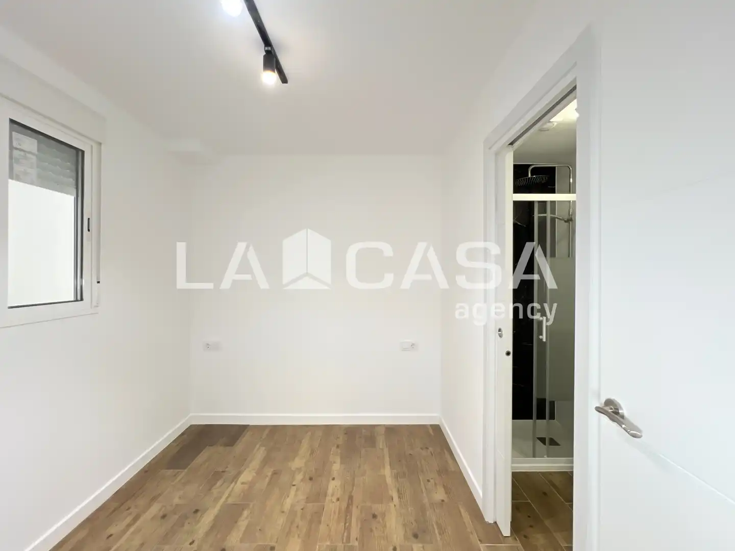Local comercial en venta en Salut - Lloreda, imagen 37