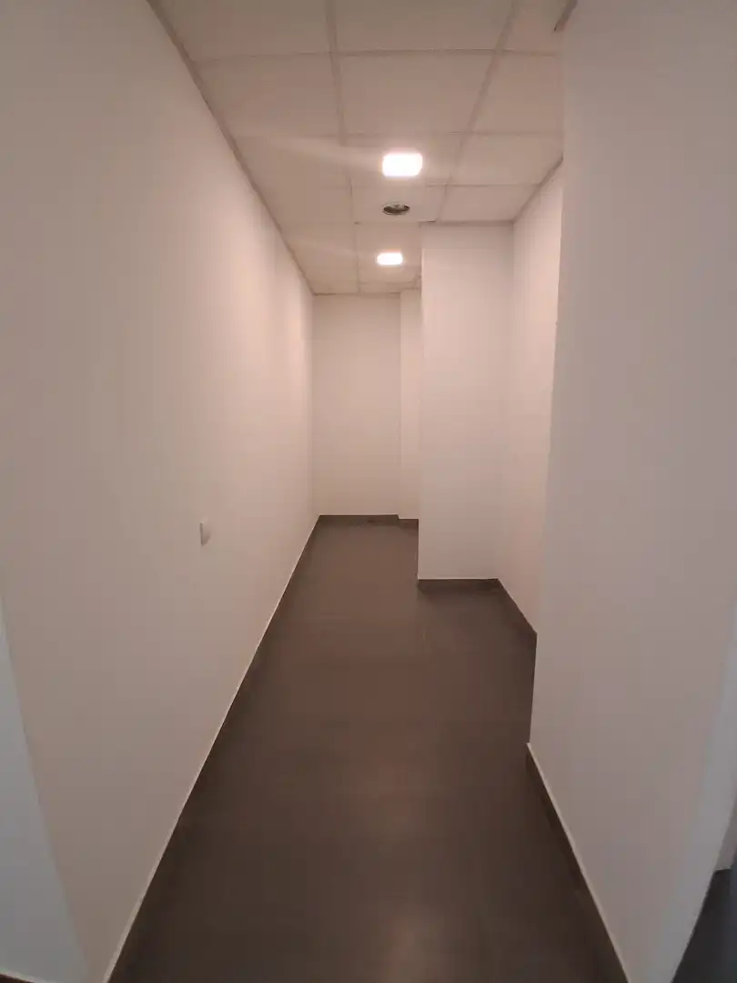 Business premises to rent in Carrer Pintor Peris Aragó 25, imagen 10