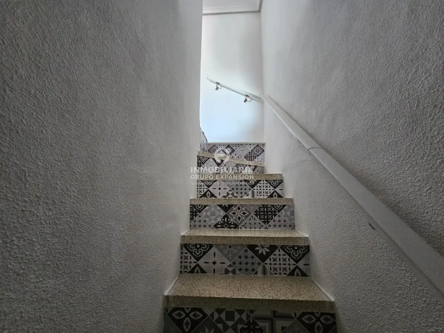 Houses for sale in Aspe  with Air Conditioner, Terrace and Storage room