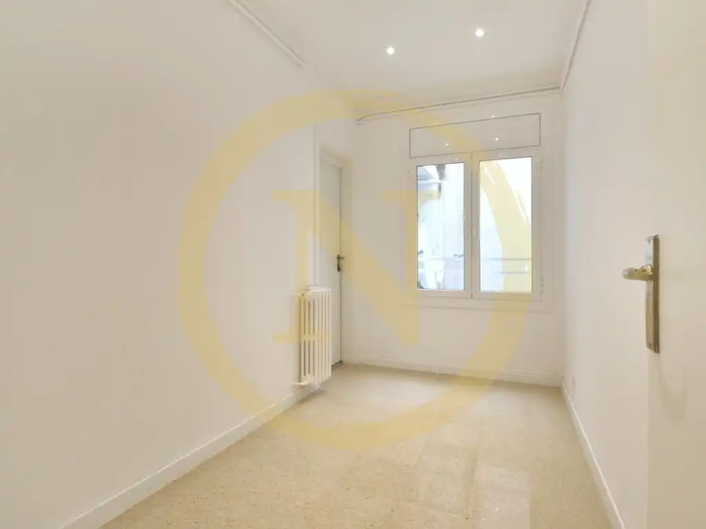Piso en venta en Carrer de la Diputació, La Nova Esquerra de l'Eixample