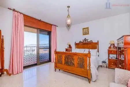 Villa mit Pool zum Verkauf in HORTENSIA 24, imagen 17